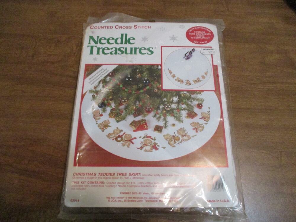 NEEDLE TREASURES CHRISTMAS TEDDIES TREE SKIRT COUNTED CROSS STITCH HOLE IN BAG